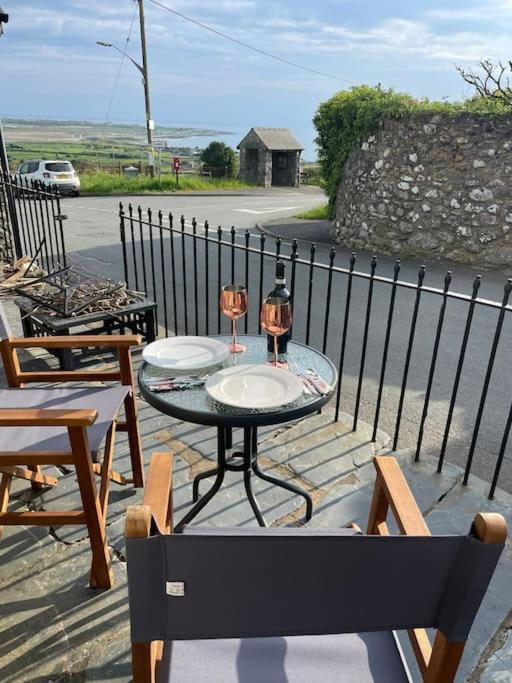Little Chapel House Villa Harlech Exterior photo